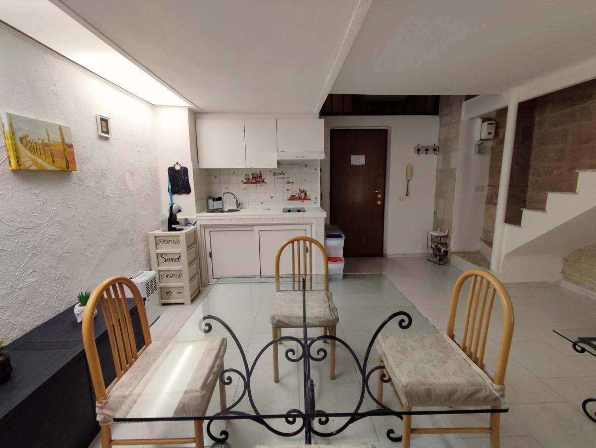 Apartament Casa Dante Bari Zewnętrze zdjęcie